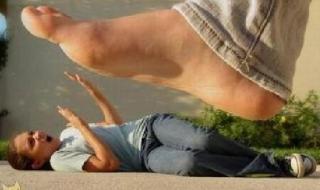 赵兄托我帮你办点事 赵兄托我帮你办点事