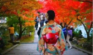 阿姨洗铁路是什么歌