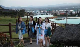 三个人同时做会撑坏 三个人同时做会撑坏